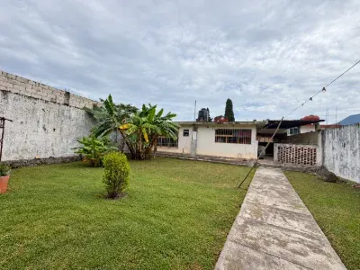 Amplio jardín